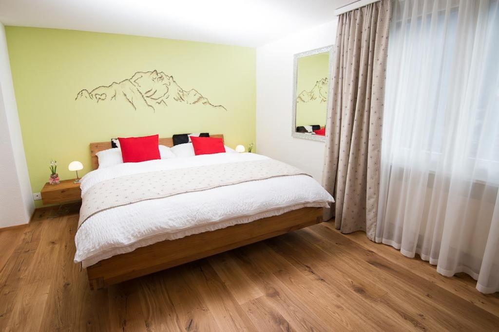 Hotel Roggerli Hergiswil Bagian luar foto